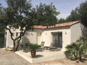 Photo de la galerie de l'établissement Le Mazet De Trial, à Aubais 14 autres photos