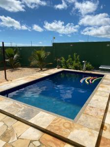Der Swimmingpool an oder in der Nähe von Casa Maju