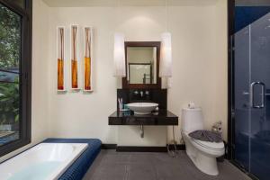 Koupelna v ubytování Villa Flores by Tropiclook