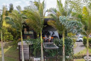 Giardino di Glamping Montecarlo Domo Geodesico y Sauna Finlandés Guatapé