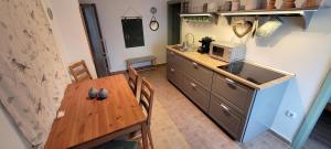 Kuchyňa alebo kuchynka v ubytovaní Zrínyi 11 Apartments