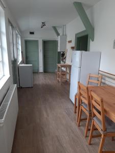 Kuchyňa alebo kuchynka v ubytovaní Zrínyi 11 Apartments