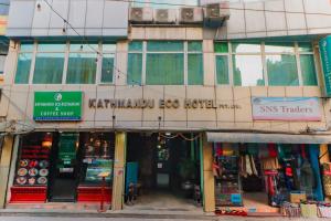 Supermercato o altri negozi dell'hotel o nelle vicinanze