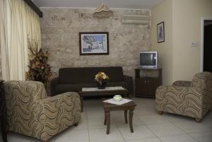 Istumisnurk majutusasutuses Kotzias Beach Apartments