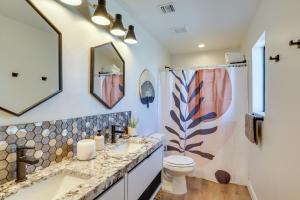 Φωτογραφία από το άλμπουμ του Topocks Premier Luxury Rental Home 5 Mi to River σε Topock +17 φωτογραφίες