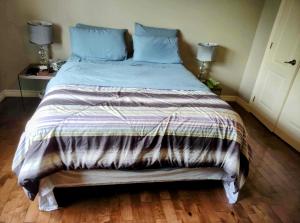 Postel nebo postele na pokoji v ubytování Chalet chez Divine!