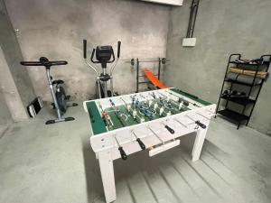Fitness centrum a/nebo fitness zařízení v ubytování Villa Flores