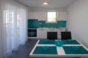 Küche/Küchenzeile in der Unterkunft Apartments Diamond