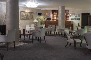 Restoran atau tempat lain untuk makan di Gurkent Hotel