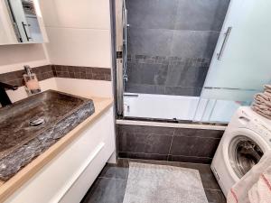 Ένα μπάνιο στο Cozy snowflakes