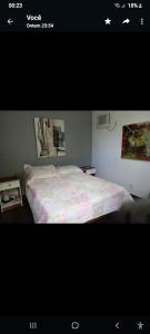ブジオスにあるSuite Dupla em Búziosのベッドルーム1室(ベッド1台付)