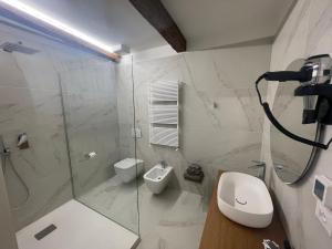 Um banheiro em Albergo Marin