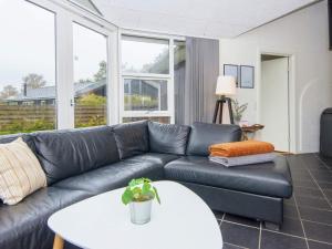 Posezení v ubytování Holiday home Ansager XXXVI
