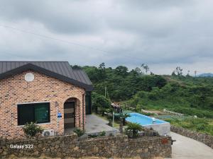 Gallery image of Sunshine Aewol Entire House in Jeju