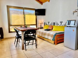 Katil atau katil-katil dalam bilik di Departamento con vista a las sierras en Planta Alta para 2 a 4 personas