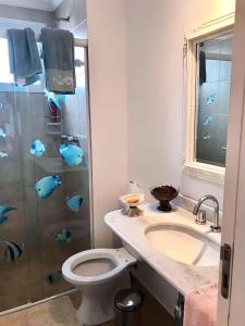 Koupelna v ubytování Conforto a Beira-Mar: Apartamento Resort Aracaty