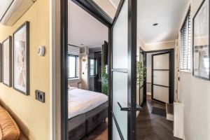 Beautiful Water Villa, near Schiphol and Amsterdam客房内的一张或多张床位