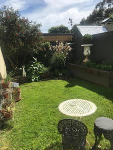 Vonkajšia záhrada v ubytovaní The Yarra Valley Couple Escape
