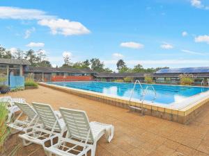 A piscina localizada em Holiday home Gilleleje XLVIII ou nos arredores