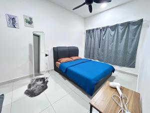 Traders Garden , cheras Trader square 3 bedroom Balakong serdang客房内的一张或多张床位