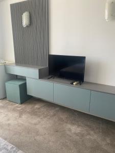 TV in/ali zabaviščno središče v nastanitvi Hotel Parc