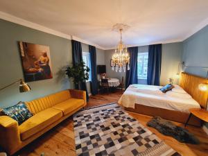 Letto o letti in una camera di Gewerkenschlössl Zeilinger