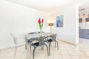 Mynd úr myndasafni af Standing, balcon avec vue, clim, tt équipé confort í Échirolles