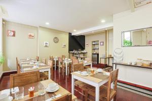 Restaurace v ubytování Hôtel François d'O