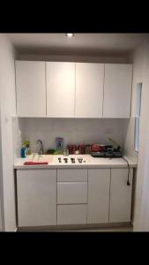 Sunny Garden. YBG. 1 Bedroom Apt. Quiet