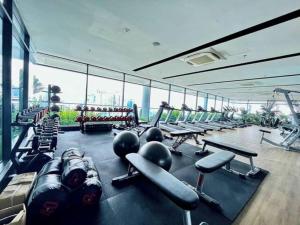 Fitness center at/o fitness facilities sa Maxhome at The Luxe By Infinitum
