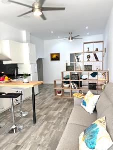 Η κουζίνα ή μικρή κουζίνα στο Estudio Jacaranda Marina