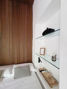 A bed or beds in a room at Mini Studio con Balcone a Piazza del Popolo