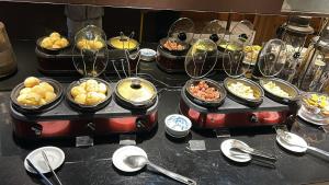 Comida no hotel ou em algum lugar perto