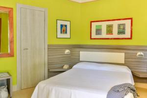 Studio Cottage (2 Adults)