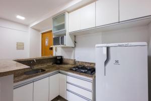 Köök või kööginurk majutusasutuses Moderno apto prox ao lago em Brasília - PLN0415