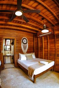 Postel nebo postele na pokoji v ubytování Coconut by ÓOL Hotels