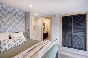 Gallery image of Village at Breck Studio 4217 by Ski Country Resorts in Breckenridge