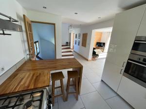 Kuchnia lub aneks kuchenny w obiekcie Luxury penthouse apartment