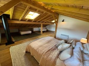 Łóżko lub łóżka w pokoju w obiekcie Luxury penthouse apartment