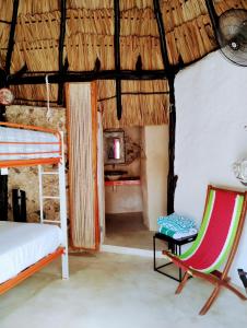 Двухъярусная кровать или двухъярусные кровати в номере Casa Maya Melipona - Alberca - Wifi Starlink - Tour Sostenibilidad