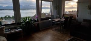 Gallery image of Fjord Panorama Homestay in Molde