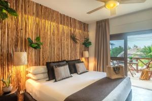 Postel nebo postele na pokoji v ubytování Hotel Arena