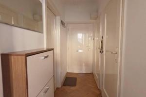 Fotografia z galérie ubytovania Vienna: Cozy 2-Room Apt. (U3 - Schweglerstrasse) vo Viedni