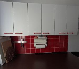Fotografia z galérie ubytovania Vienna: Cozy 2-Room Apt. (U3 - Schweglerstrasse) vo Viedni