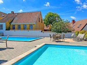 Fotografie z fotogalerie ubytování Holiday home Gudhjem XXXIX v destinaci Gudhjem