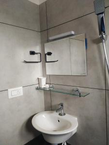 Phòng tắm tại Casa Maria Mystica apartments, Mananthavady, Wayanad