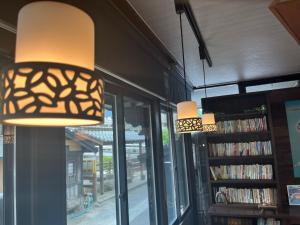 旅館にある図書室
