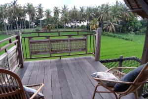 Zahrada ubytování Bali Beach Eco Villas Bali Batu Beach Hut
