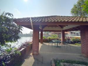 Galeriebild der Unterkunft Villa Bukit Danau Lot 14 in Cinengangirang