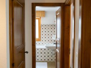 Vannituba majutusasutuses Apartment Atlantic 112 by Interhome